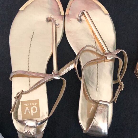 Dolce Vita Shoes - Gold Dolce Vita Sandals - Size 8 - Good Condition